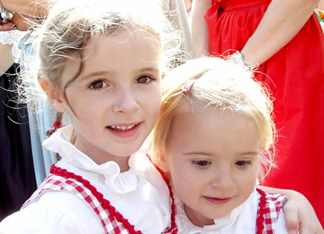 Kindertrachten fürs Oktoberfest - Kindermode aus München und Bayern